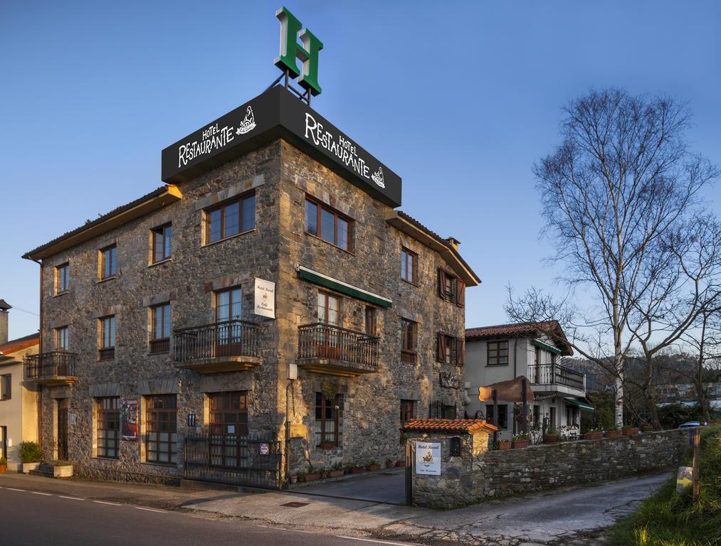 Hotel Restaurante Cabo Vidio Ovinana  ภายนอก รูปภาพ