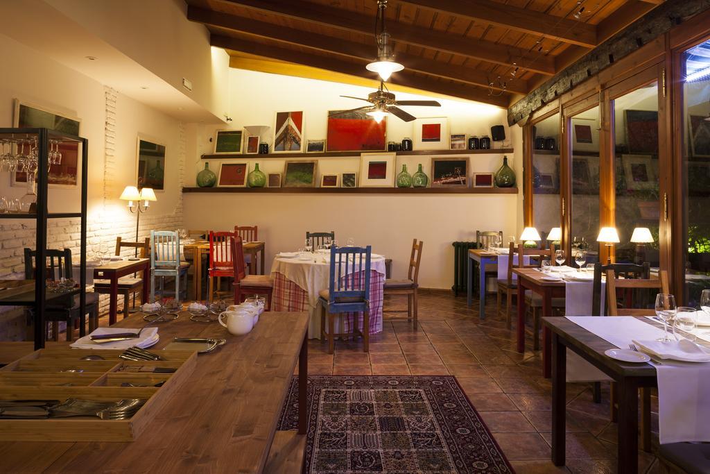 Hotel Restaurante Cabo Vidio Ovinana  ภายนอก รูปภาพ