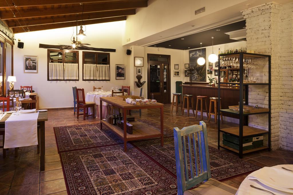 Hotel Restaurante Cabo Vidio Ovinana  ภายนอก รูปภาพ
