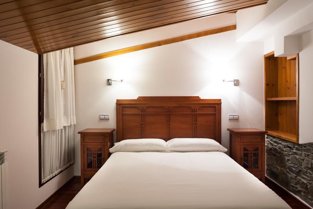 Hotel Restaurante Cabo Vidio Ovinana  ห้อง รูปภาพ