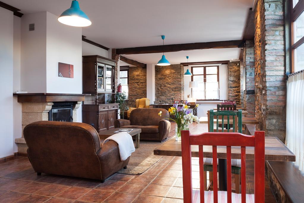 Hotel Restaurante Cabo Vidio Ovinana  ภายนอก รูปภาพ