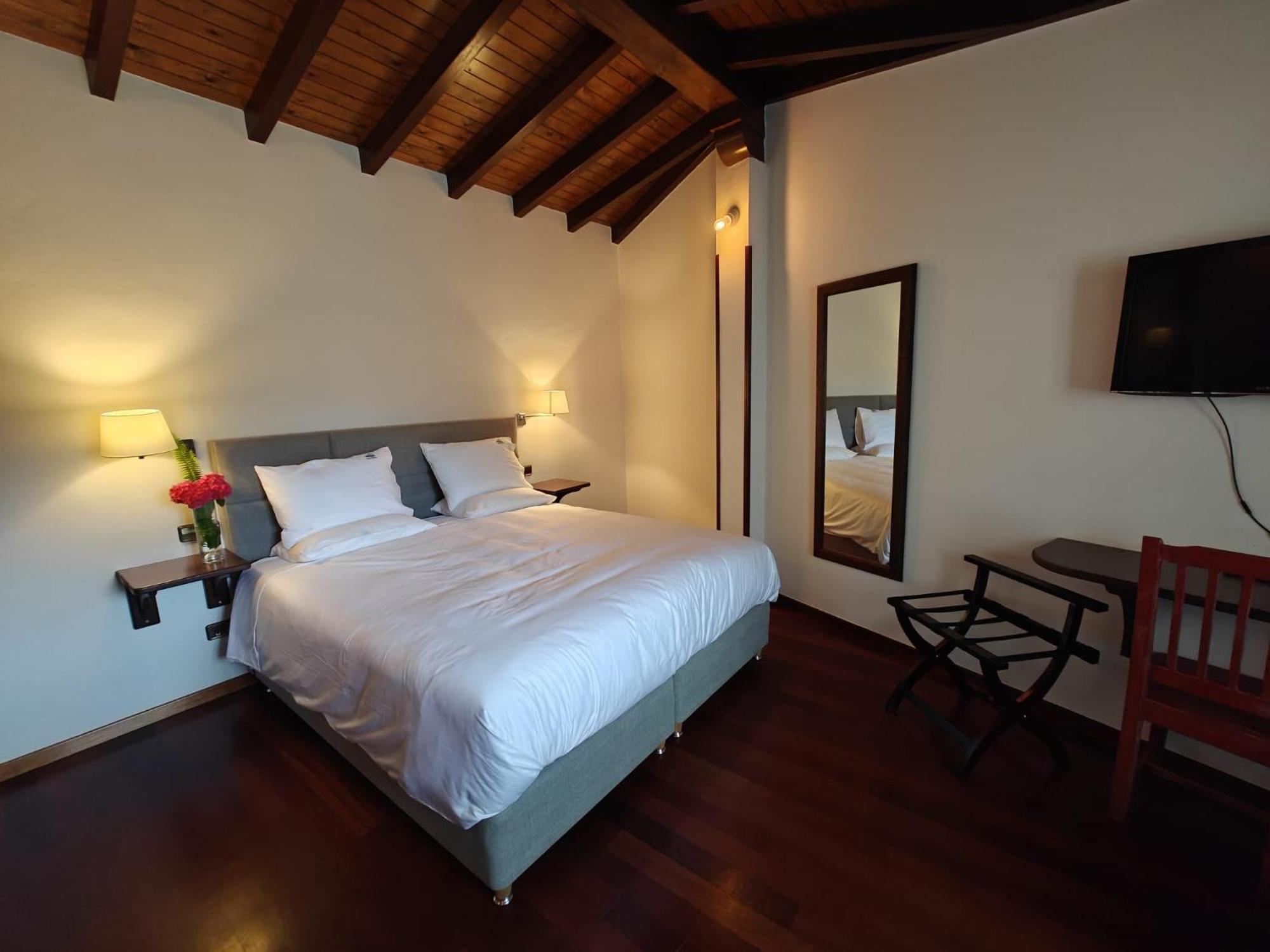 Hotel Restaurante Cabo Vidio Ovinana  ภายนอก รูปภาพ