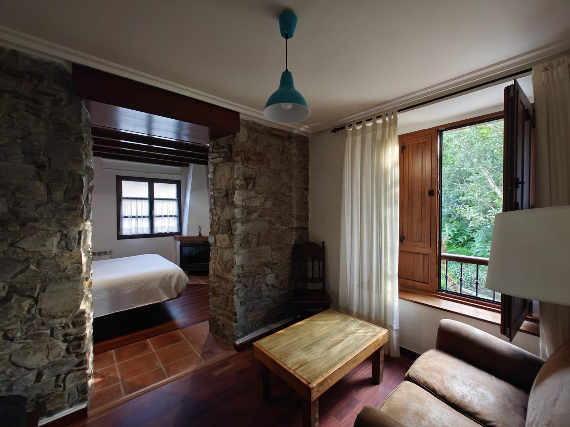 Hotel Restaurante Cabo Vidio Ovinana  ภายนอก รูปภาพ